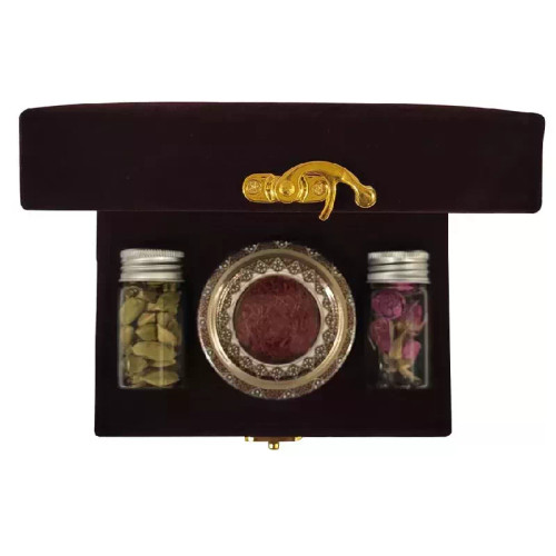 پکیج لوکس یاقوت حاوی یک مثقال زعفران سوپر نگین صادراتی -10گرم هل -10گرم گل محمدی | پکیجینگ لوکس ویژه ادارات